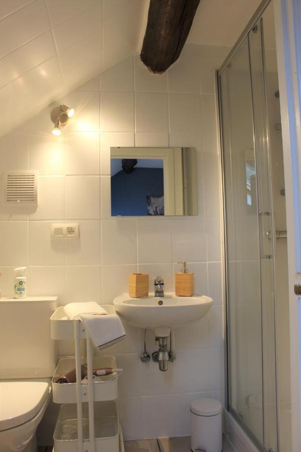Ferienwohnung Logis Le P'Tit Rouillon Au Rythme De La Meuse Annevoie-Rouillon Exterior foto